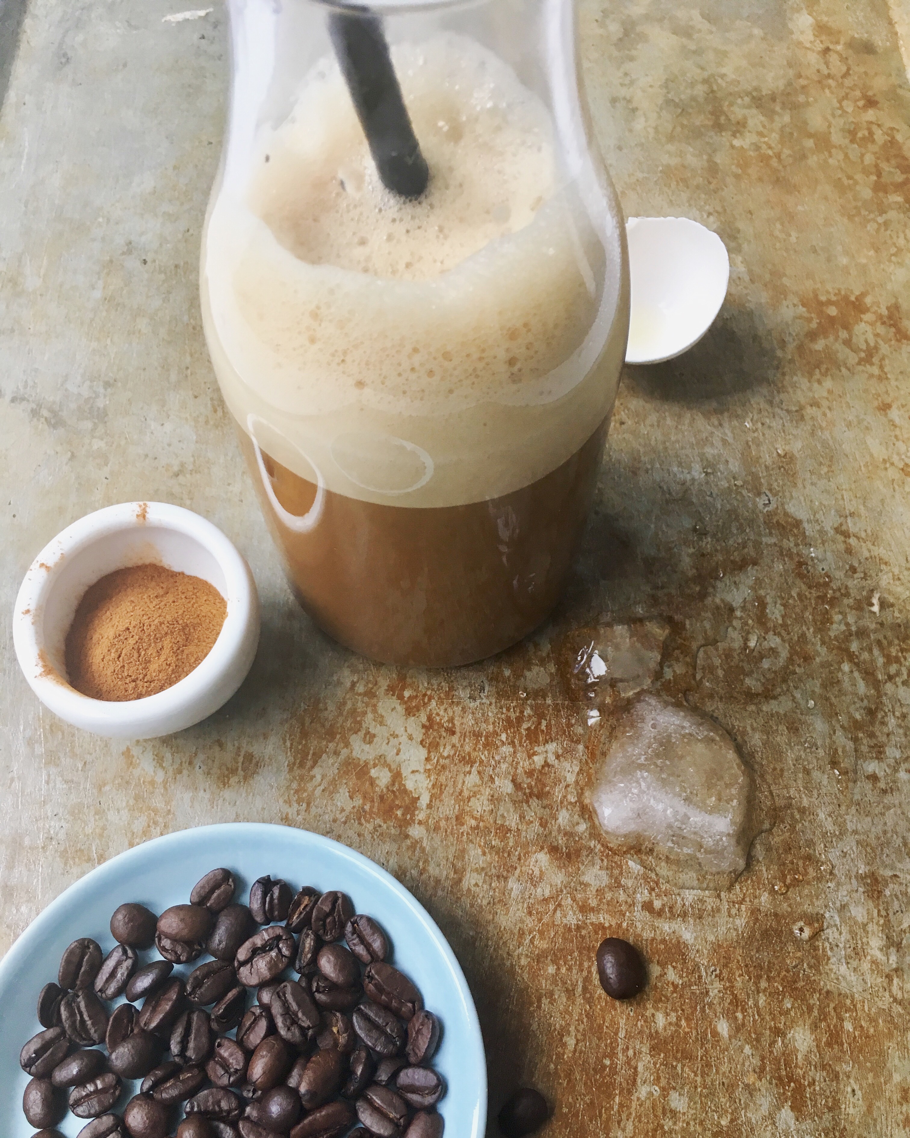 Munajäälatte (Iced Egg Latte)