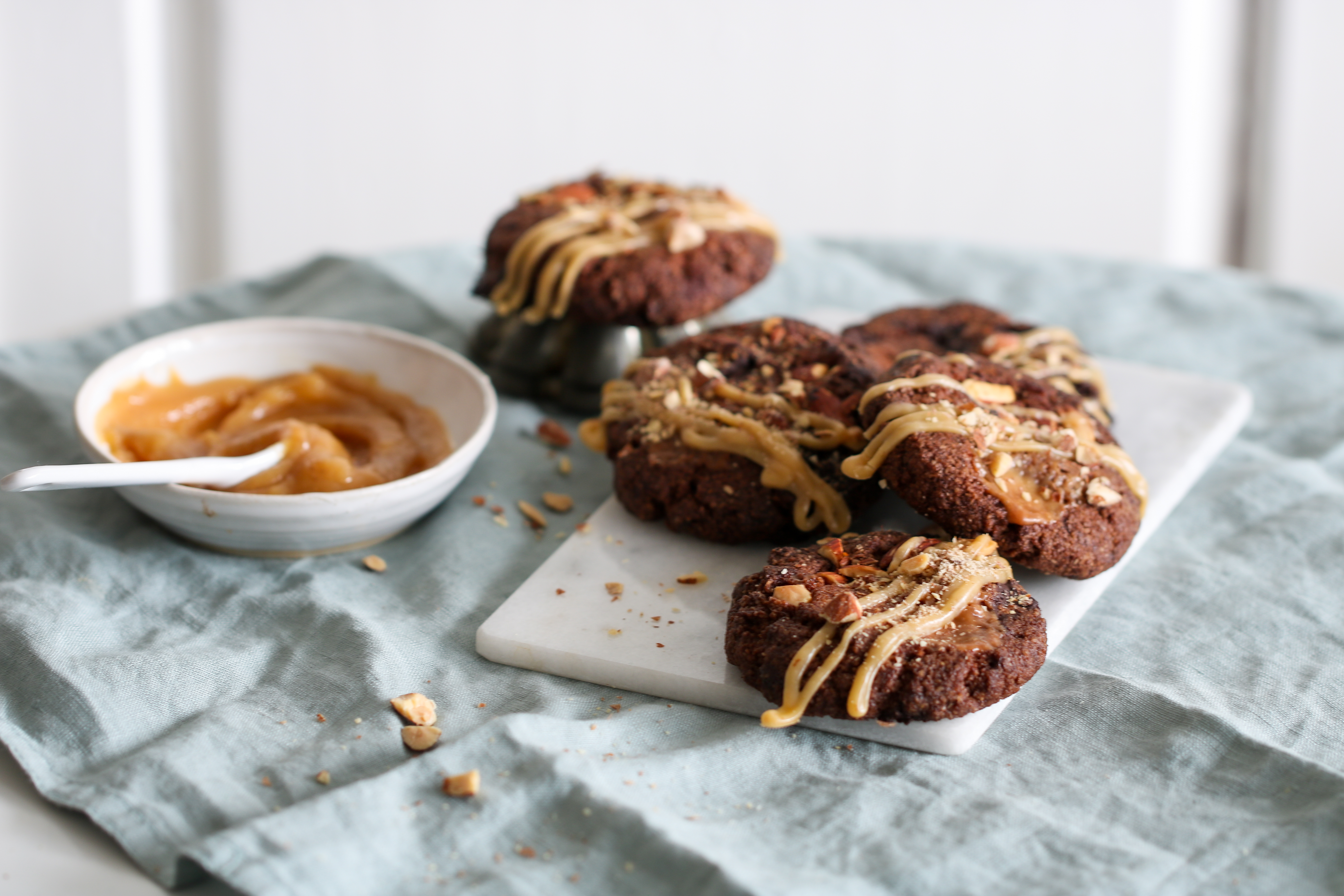 Ketosuklaa-suolakaramellikeksit (L, G)