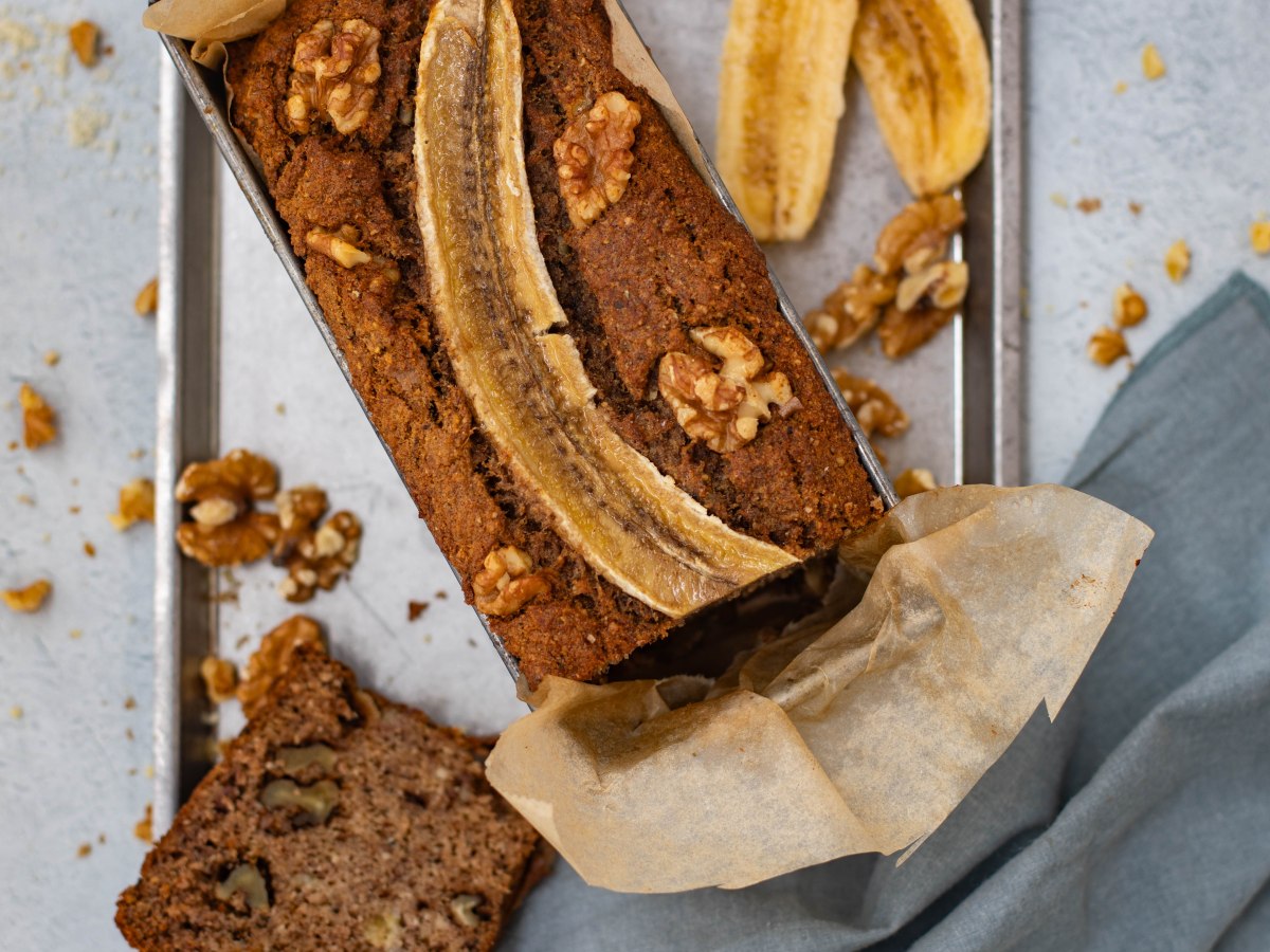 Banaani-saksanpähkinäkakku, vhh