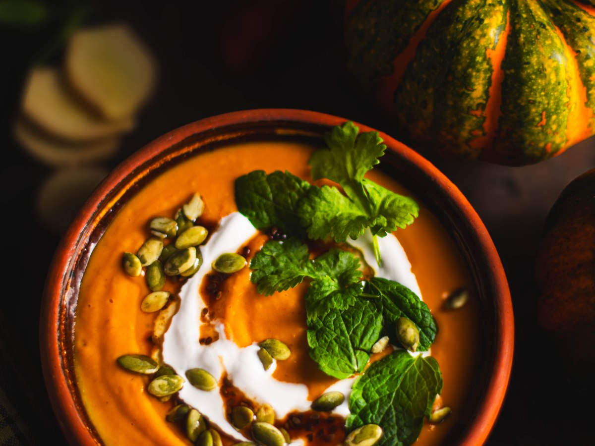 Kurpitsa-kookoskeitto