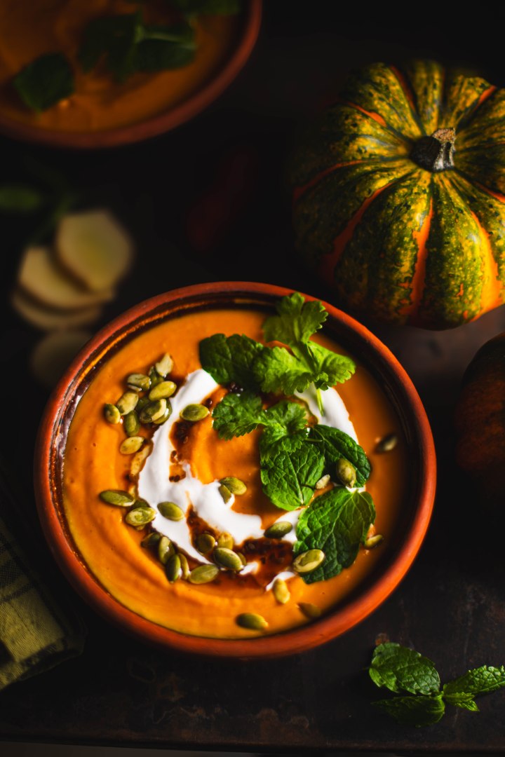 Kurpitsa-kookoskeitto