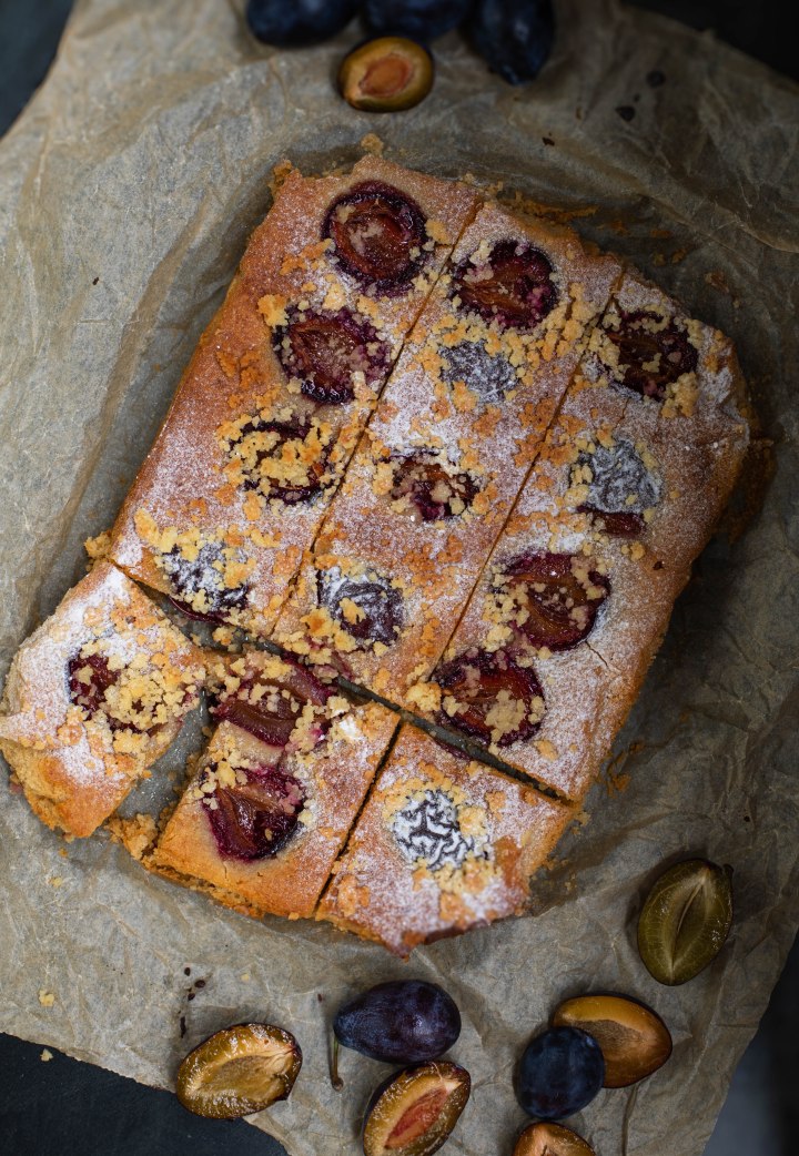 Luumufrangipanepiiras