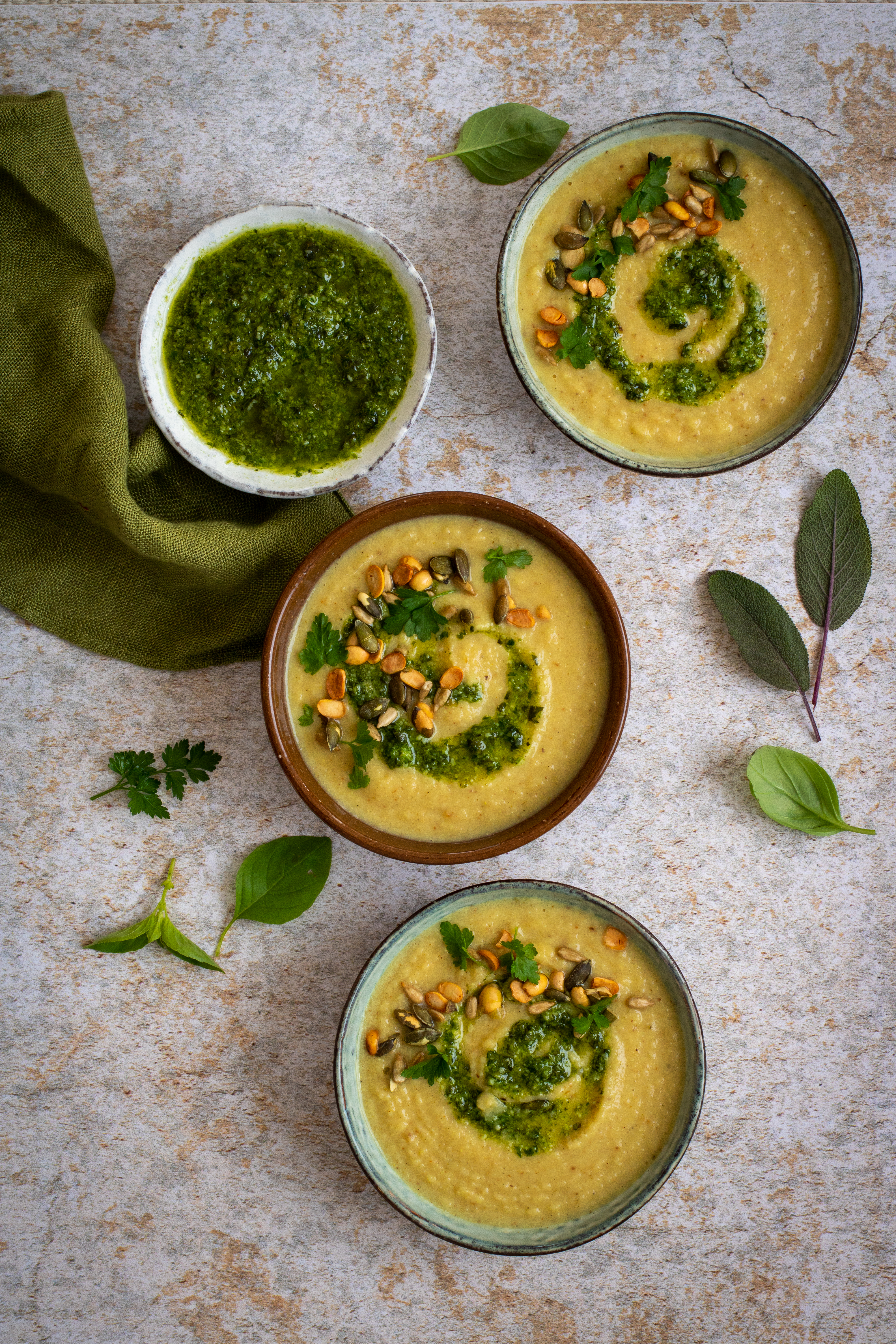 Paahdettu juuressosekeitto, vhh